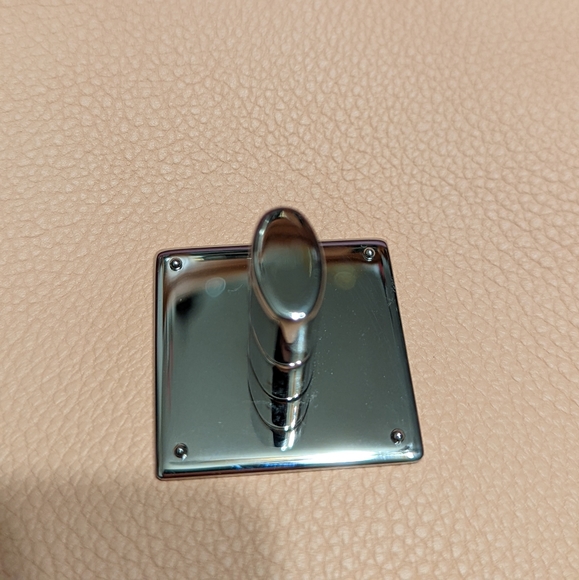 🎉HP🎉Louis Vuitton Lockme BB II AUTHENTIC Venus Purple Silver Hardware Rare! - Picture 11 of 15